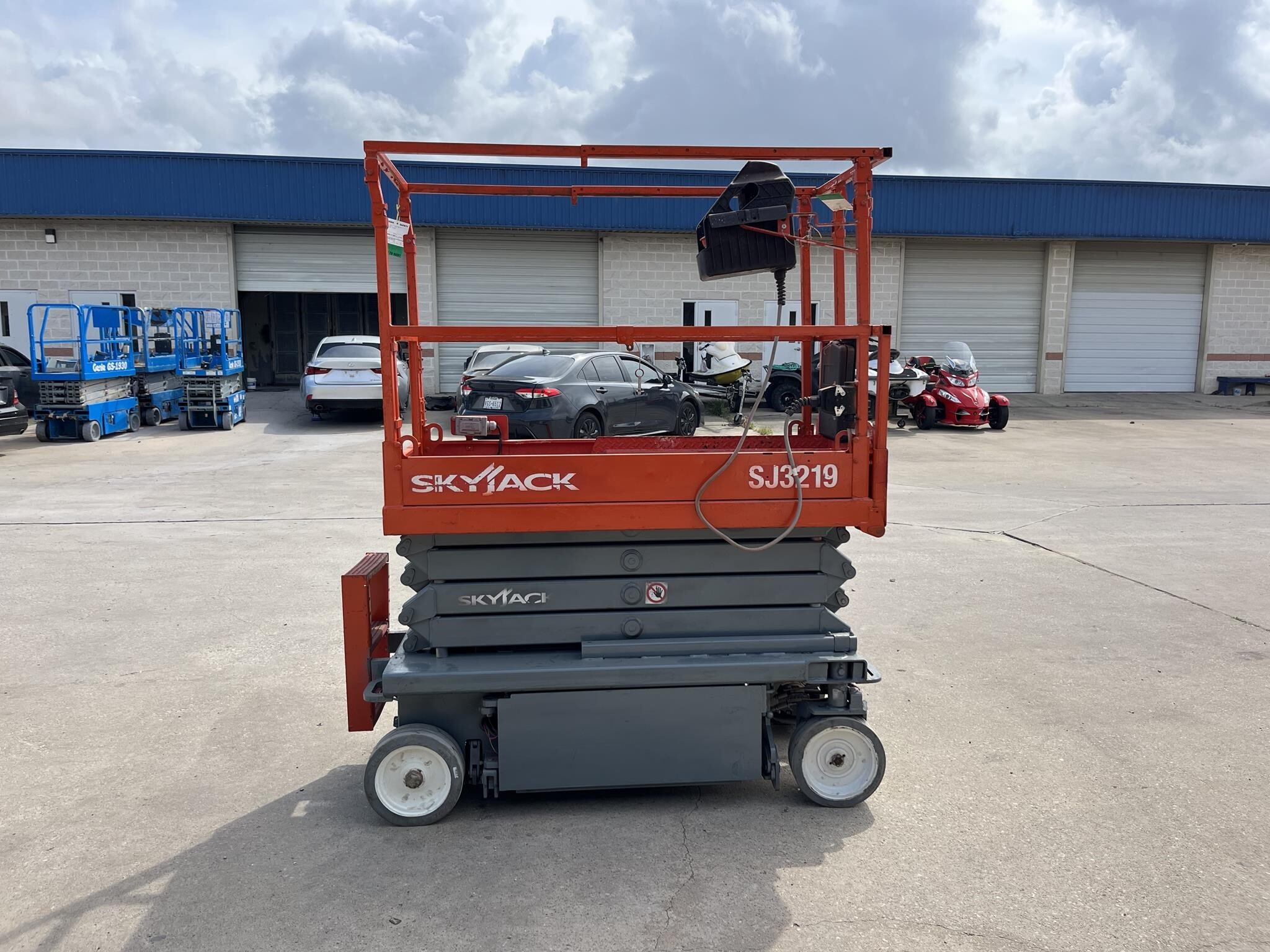 2021 Skyjack SJ3219-4