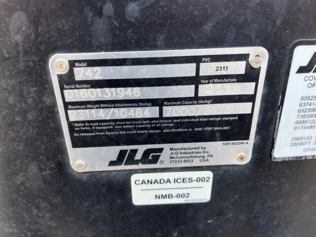 2024 JLG 742-19