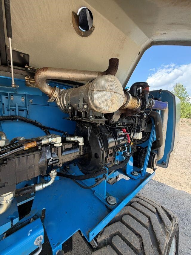 2018 Genie S-85XC-27