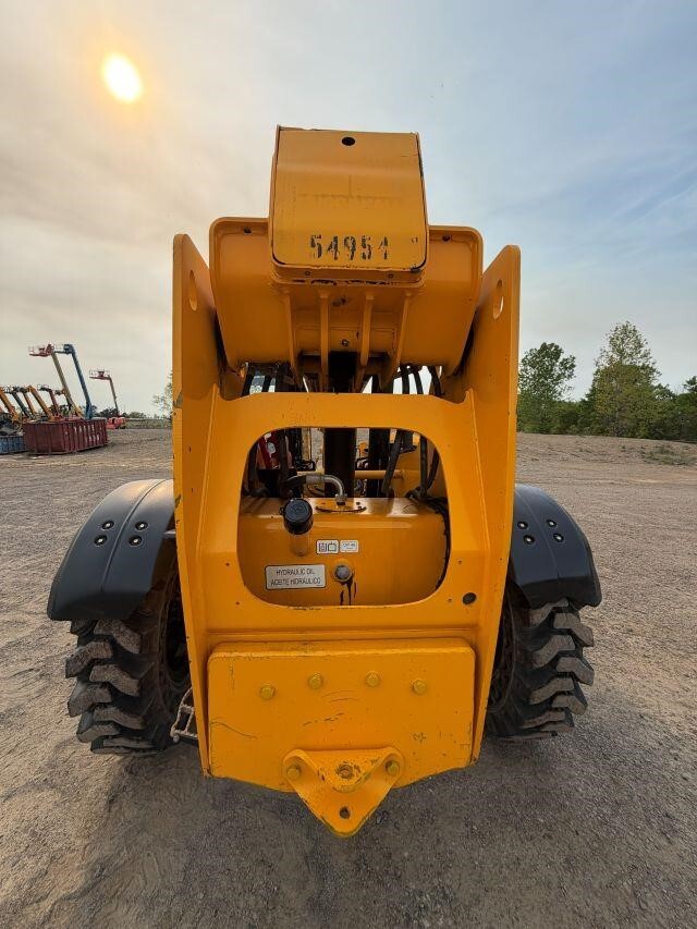 2019 JCB 509-42-5
