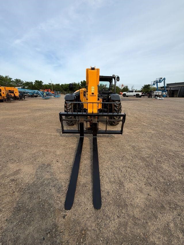 2019 JCB 509-42-10