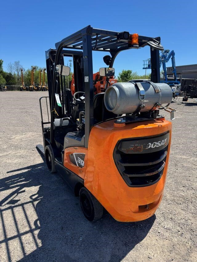 2021 Doosan GC30S-9-9