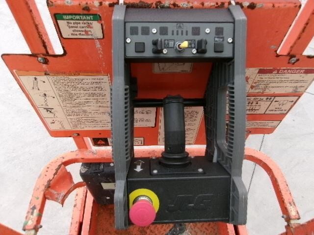 2018 JLG 1930ES-9