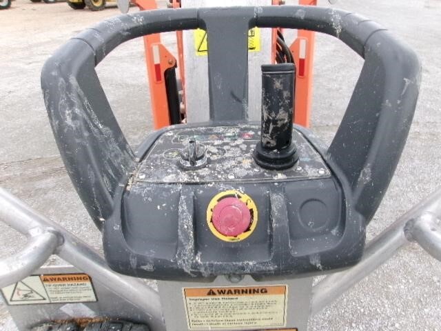2019 JLG T500J-17
