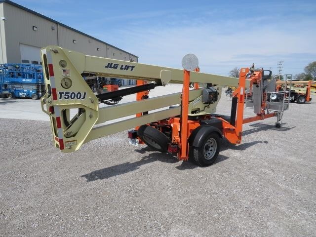 2019 JLG T500J-5