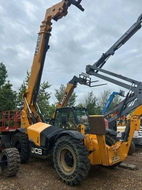 2022 JCB 512-56-3