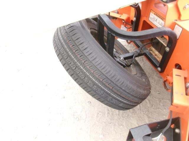 2019 JLG T350-9