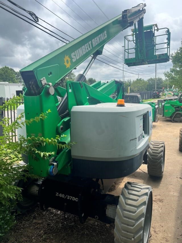 2017 Genie Z-60/37 DC-2