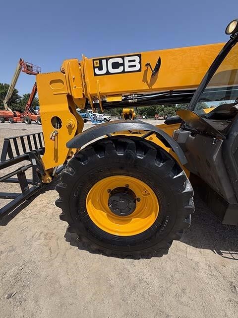 2019 JCB 507-42-13
