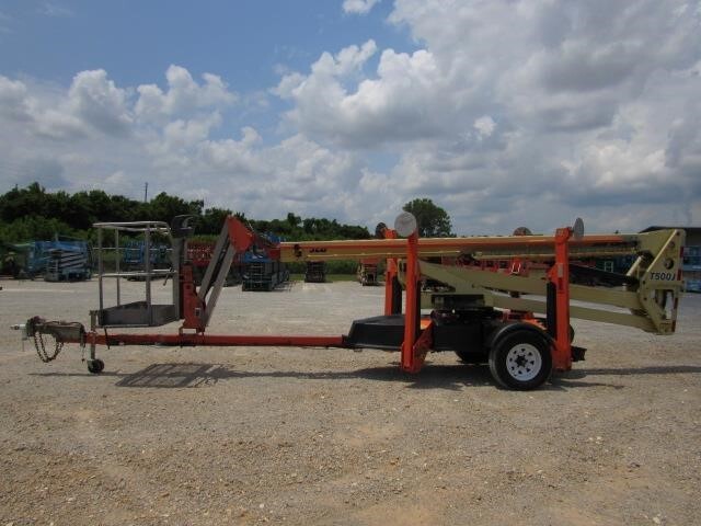 2019 JLG T500J