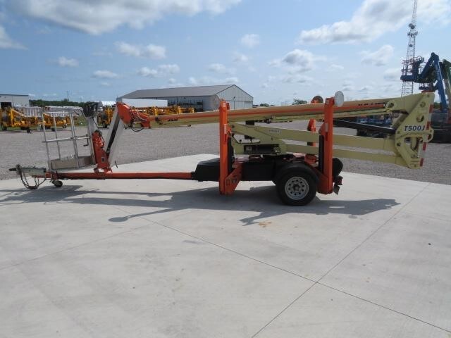 2020 JLG T500J