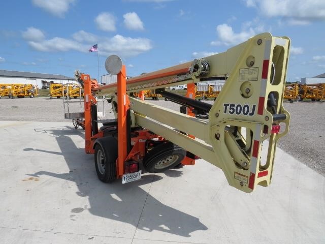 2020 JLG T500J-8
