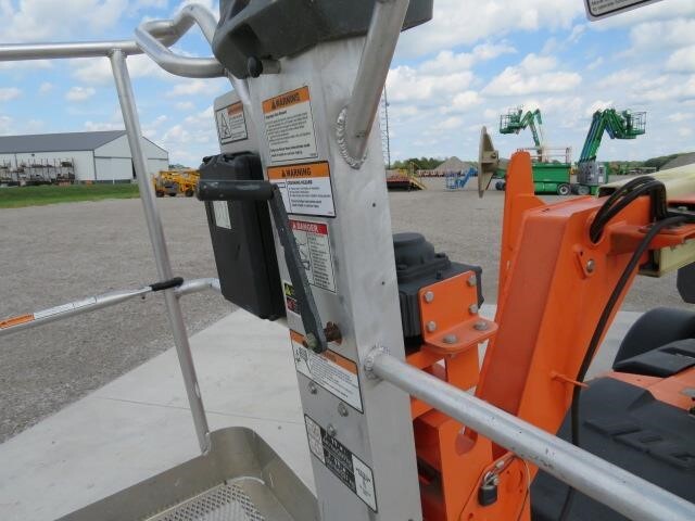 2019 JLG T350-14