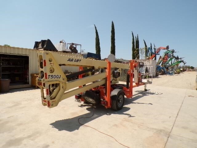2019 JLG T500J-5