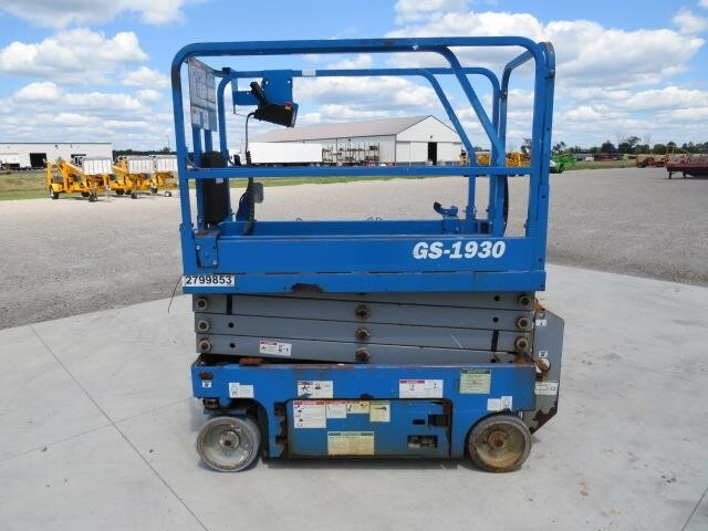 2019 Genie GS-1930