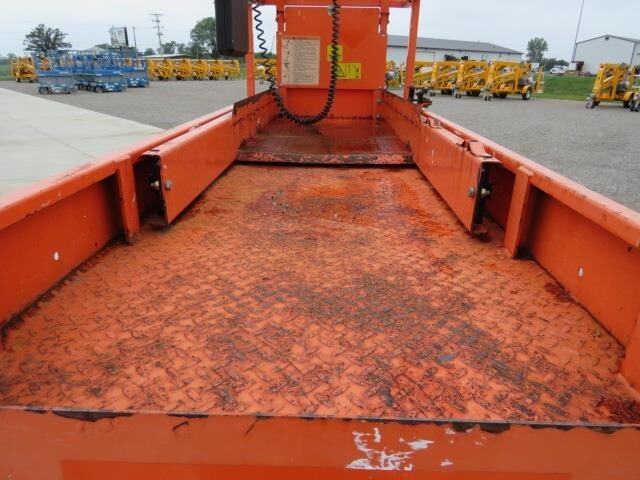 2019 JLG 2632ES-11