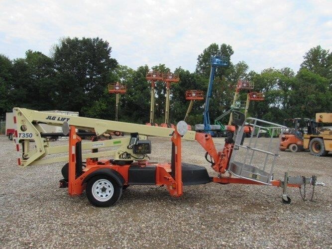 2019 JLG T350-5
