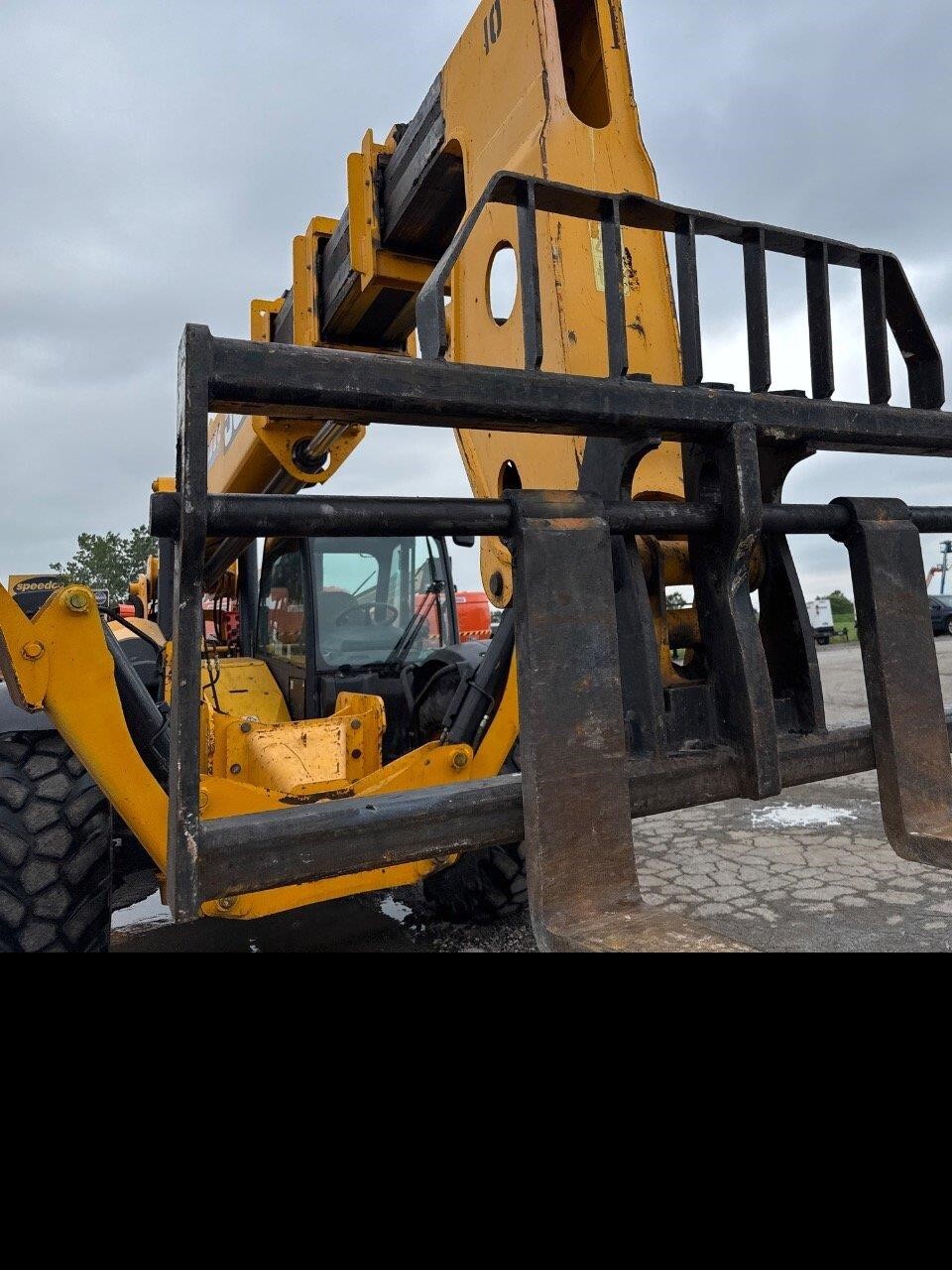 2017 JCB 510-56-6