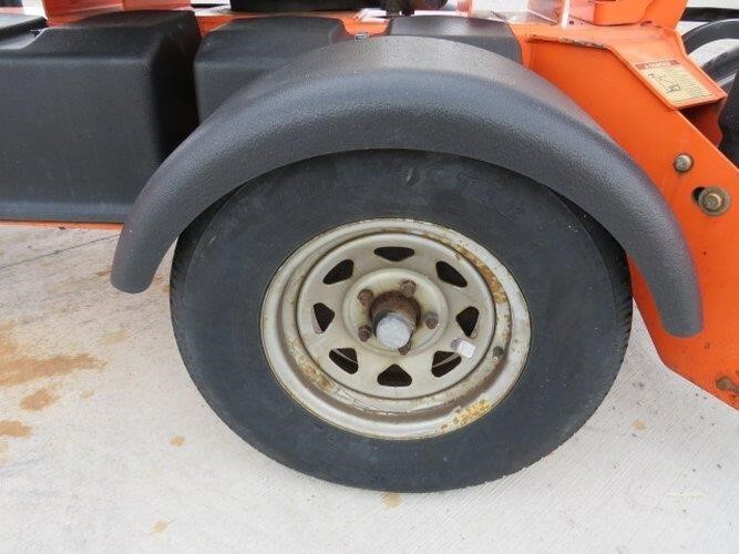 2019 JLG T350-12