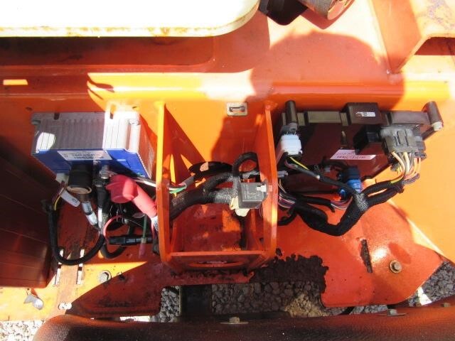 2019 JLG T350-19