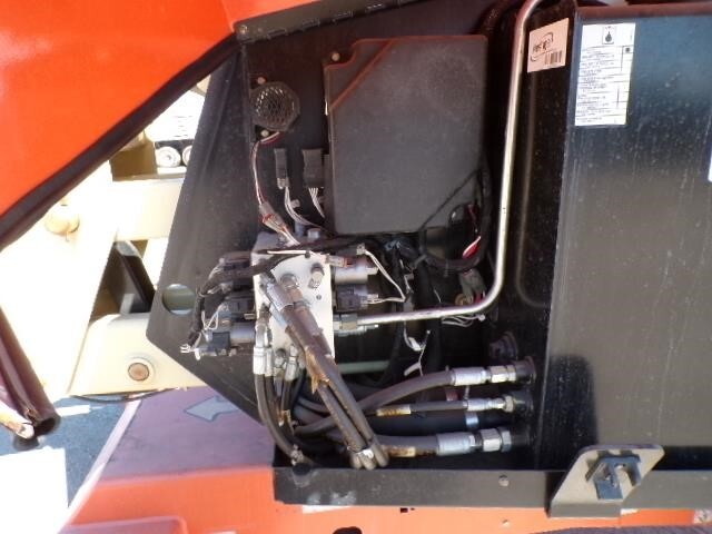 2018 JLG 340AJ-12