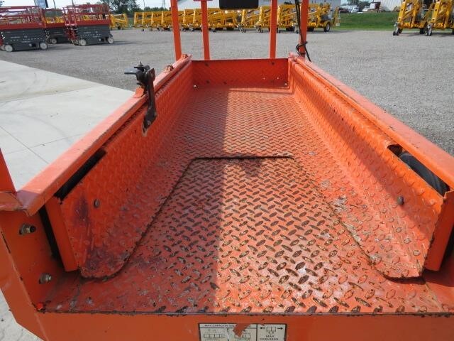 2020 JLG 1932R-11