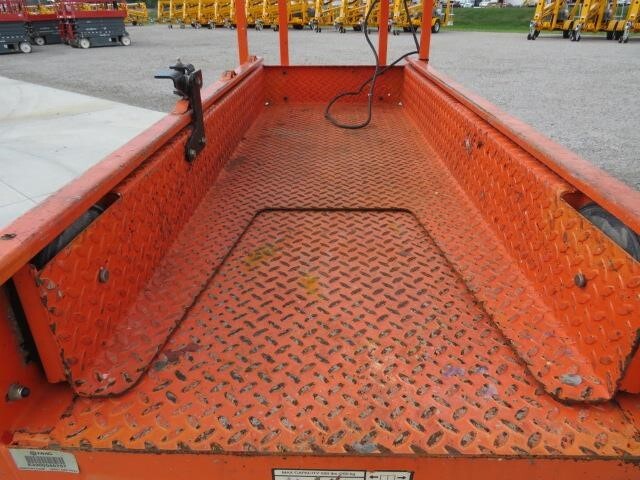 2020 JLG 1932R-11