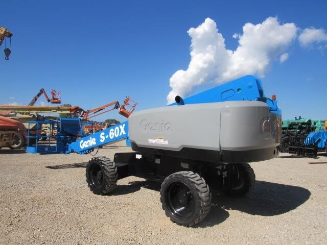 2016 Genie S-80X-8