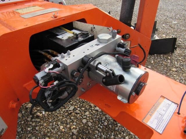 2019 JLG T350-21